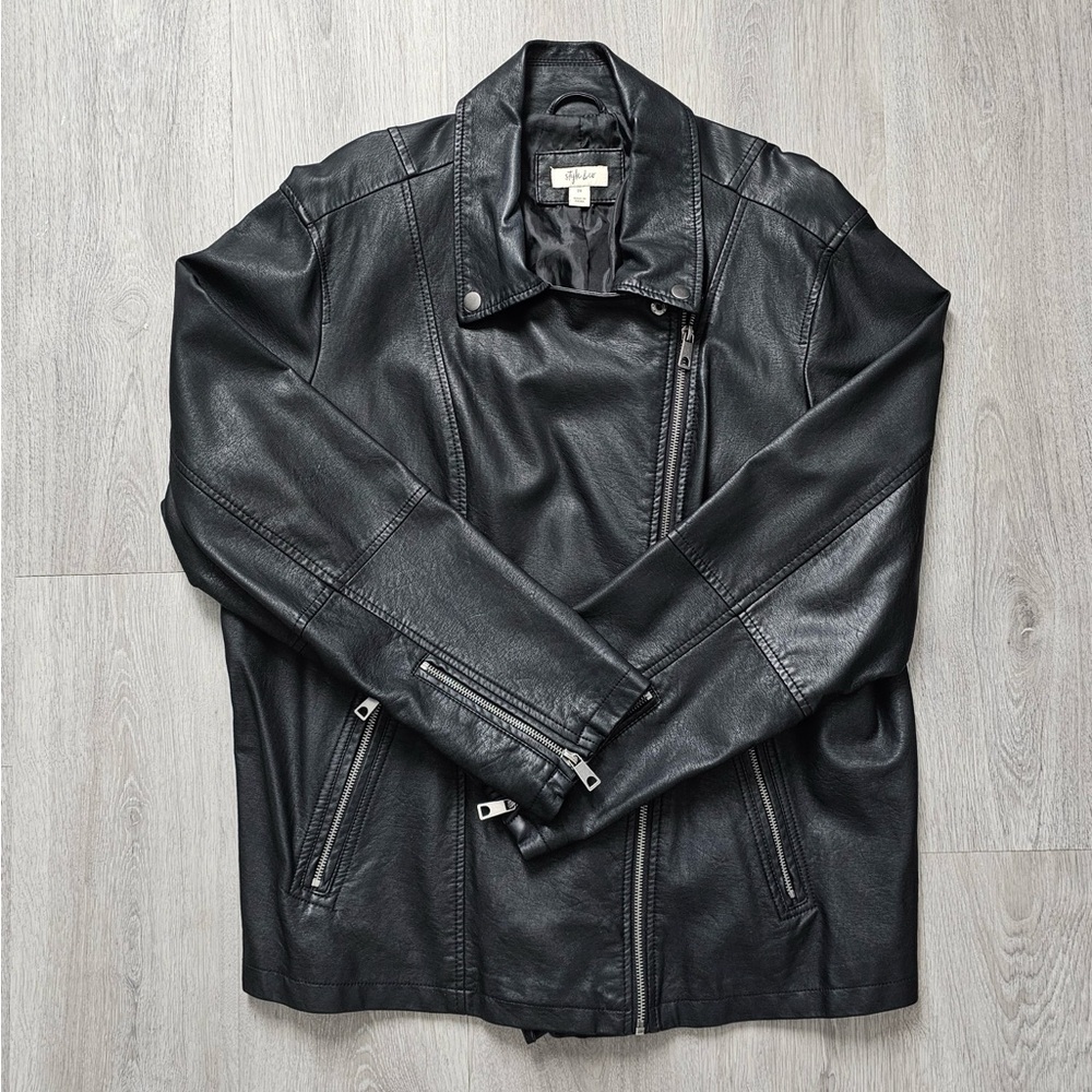 Black Faux Leather Women’s Jacket, Size 2X
